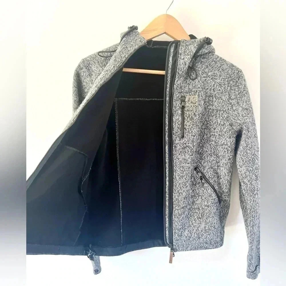 66 Degrees North Vindur Grey Knit Wool Blend Hooded Jacket Size Small - Picture 3 of 11